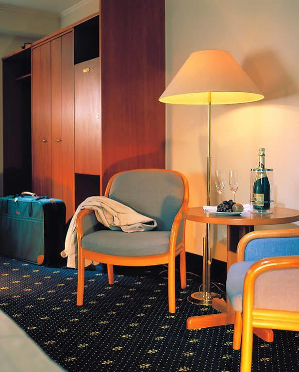 Convention Hotel Hannover Bad Nenndorf Exterior foto